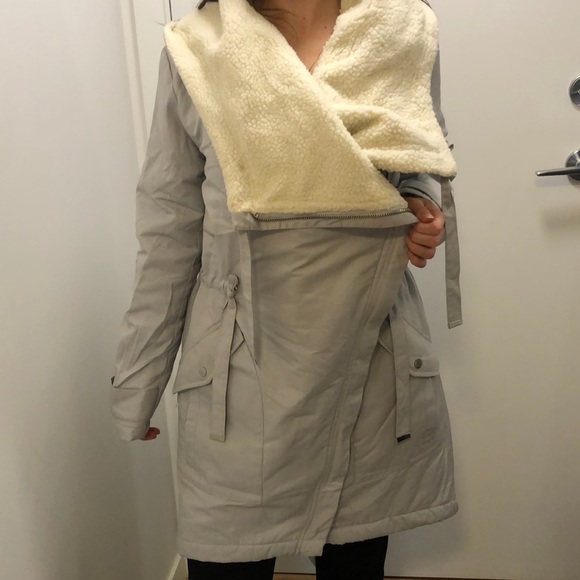 Grey jacket - Picture 4 of 9